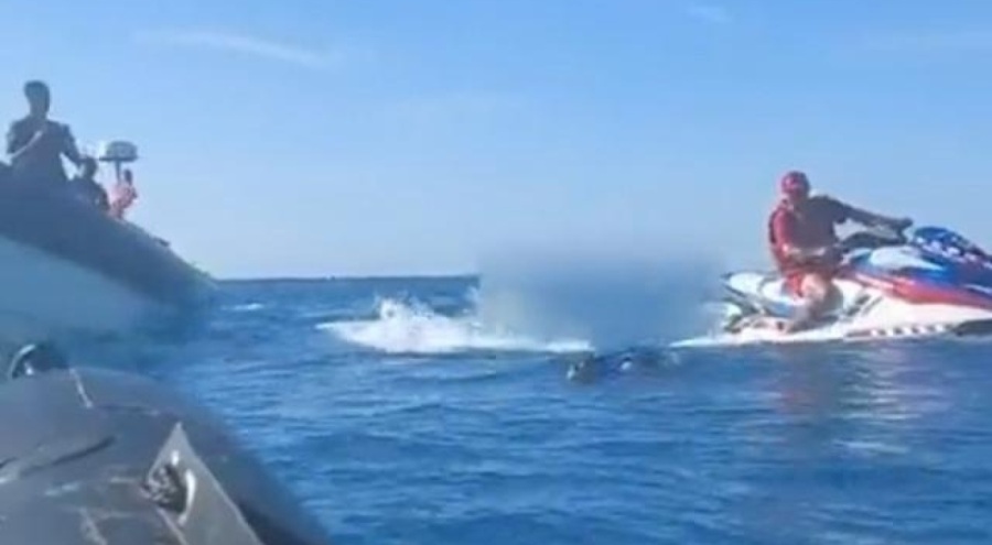 Akdeniz'de inanılmaz olay! Sahil güvenlik jet skiyle yanlışlıkla sınırı geçen turistleri öldürdü