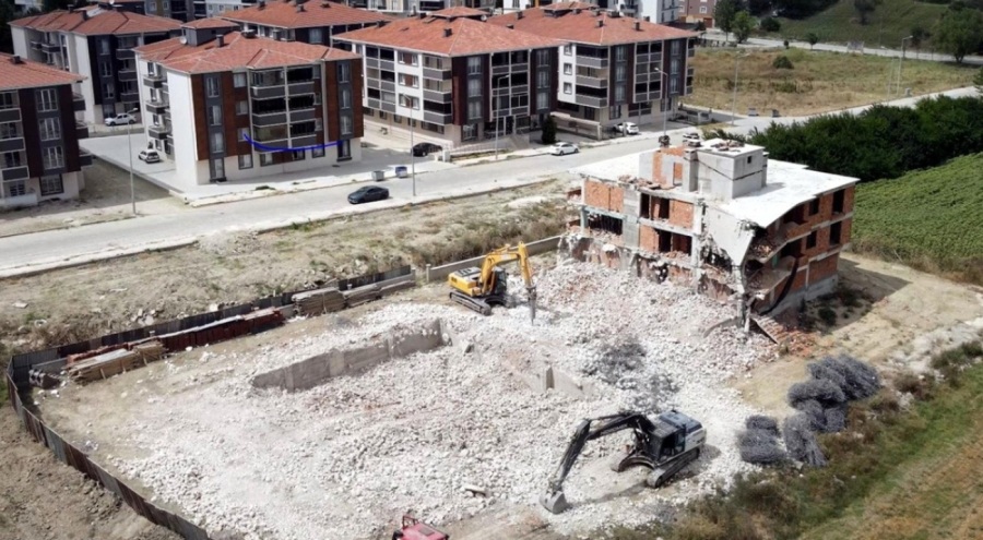 Yıkım kararı! 'Uygunluk' raporu verilen beton 'kullanılamaz' çıktı
