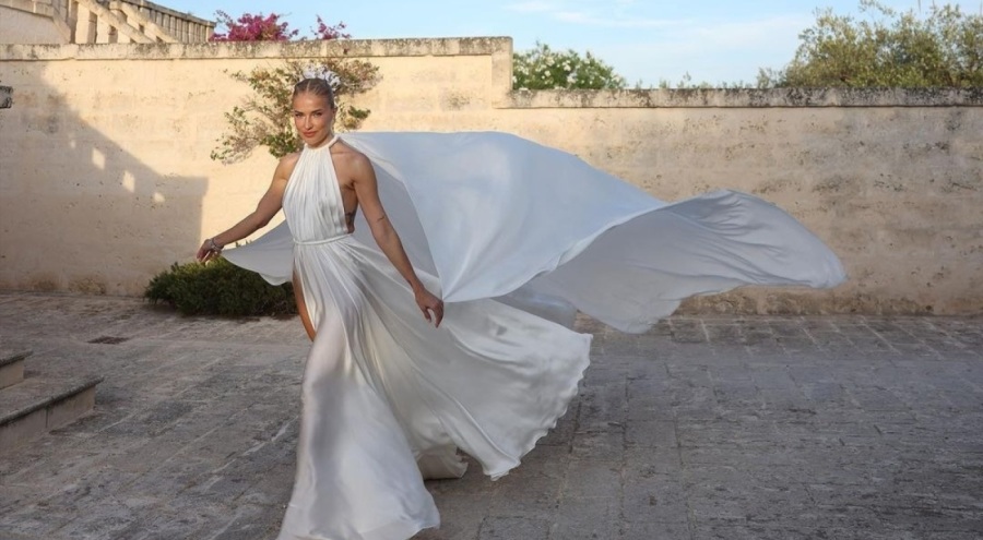 Burcu Esmersoy evlendi