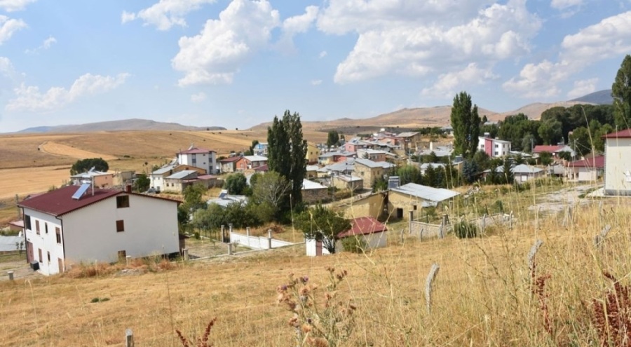 Eniştesi ve oğlunu öldüren zanlı 16 gündür kayıp!