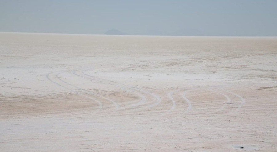 Tuz gölü çöle döndü