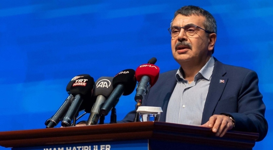 Bakan Tekin: İmam hatip okullarını alternatif bir model olarak dünyaya sunacağız