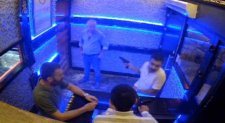 İstanbul'da polis memurunun eğlence mekanına girişte boş dediği silah ateş aldı!