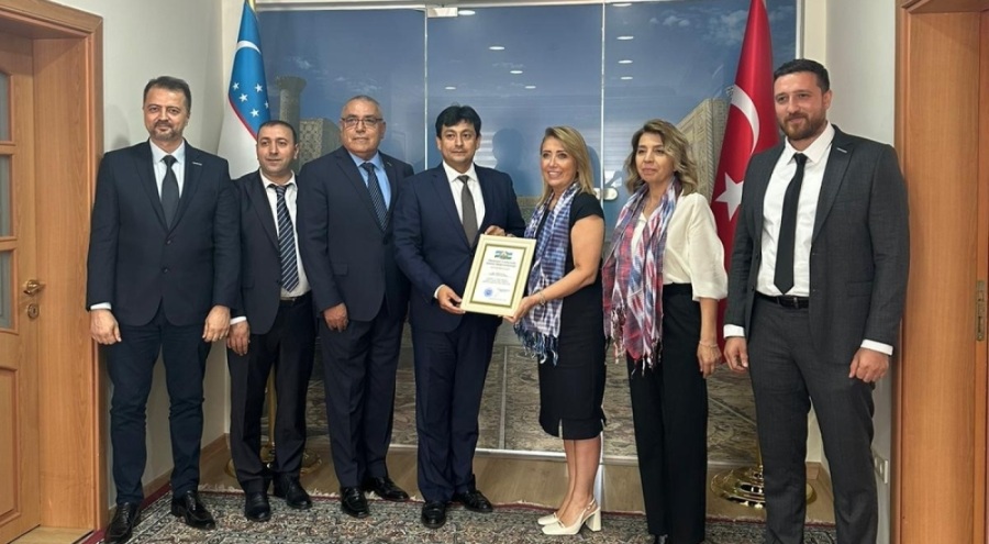 TEKSİDER'e Onur Belgesi takdim edildi