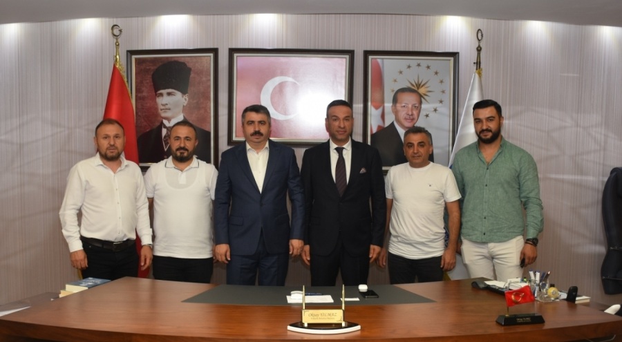 BEBDER yönetimi Başkan Yılmaz'ı makamında ziyaret etti