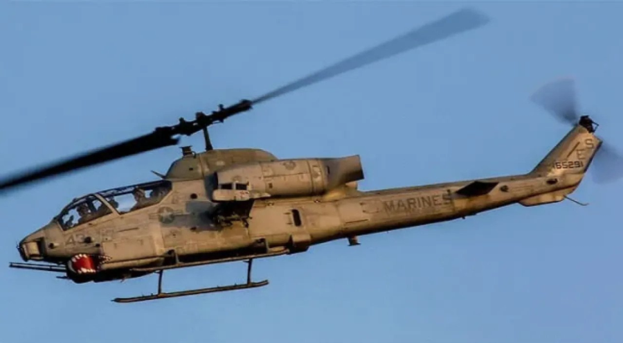 Pakistan'da askeri uçak düştü! Ölüler var