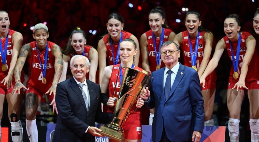 THY'den Avrupa şampiyonu Filenin Sultanları'na hediye!