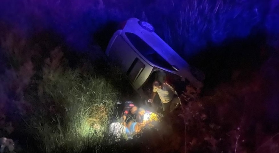 Bursa'da tarlaya uçan otomobilde can pazarı! Ölü ve yaralılar var