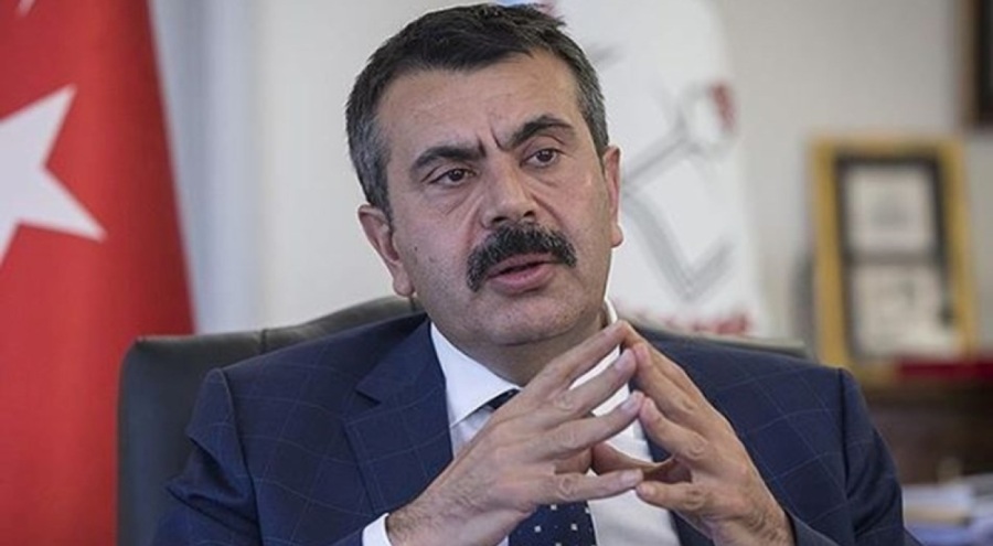 Milli Eğitim Bakanı cep telefonu kararını duyurdu