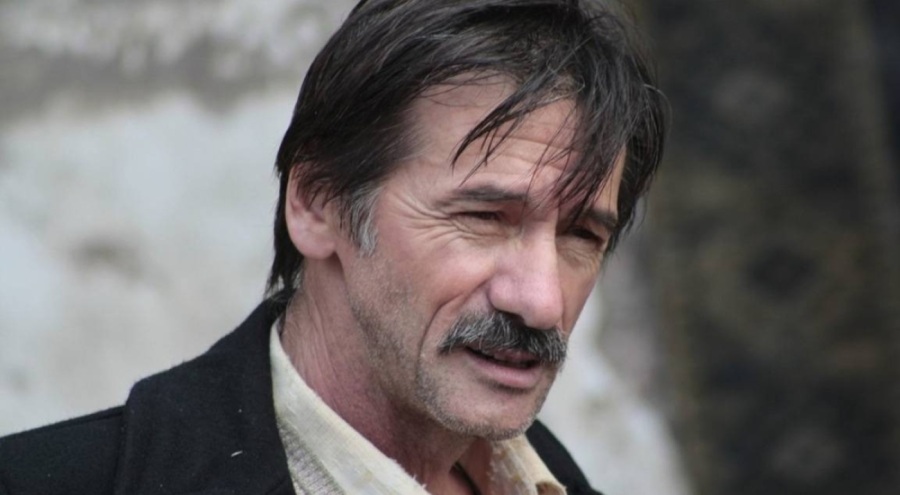 Oyuncu Mustafa Uzunyılmaz hastaneye kaldırıldı