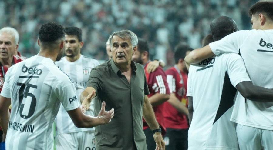 Beşiktaş Konferans Ligi kadrosunu UEFA'ya bildirdi!