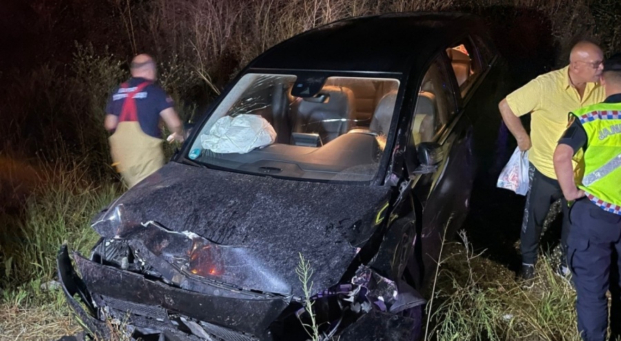 Bursa'da iki otomobilin çarpışması sonucu 5 kişi yaralandı