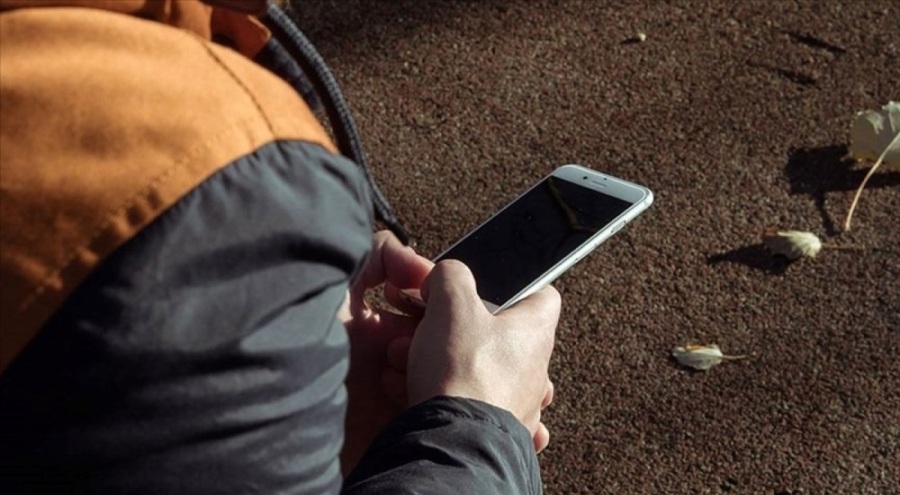 7 milyon öğrencinin yararlanacağı vergisiz telefonda gözler Meclis'e çevrildi