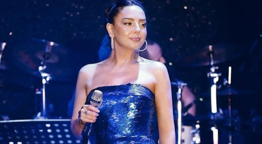 Ebru Gündeş ödül törenlerine katılmayacak