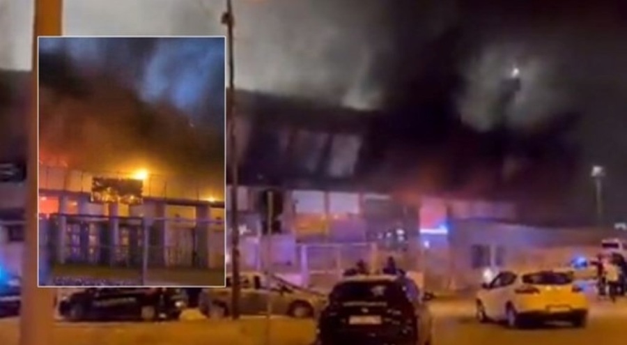 İtalya'da taraftarlar derbi mağlubiyeti sonrası stadı ateşe verdi