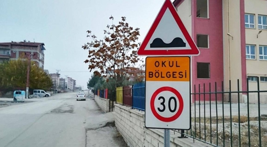 İçişleri Bakanlığı'ndan 81 il valiliğine okullara tedbir genelgesi!