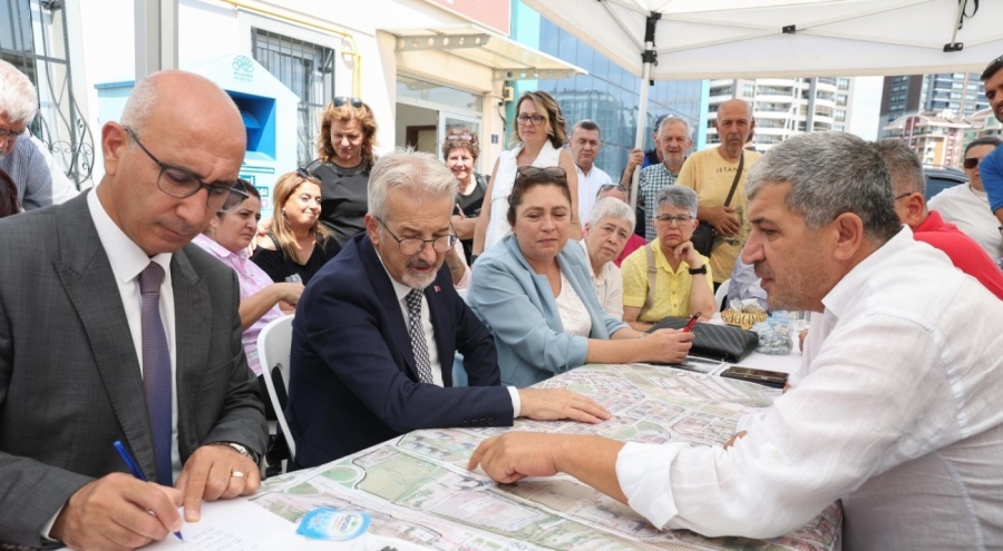 Başkan Erdem 23 Nisan Mahallesi'ni ziyaret etti