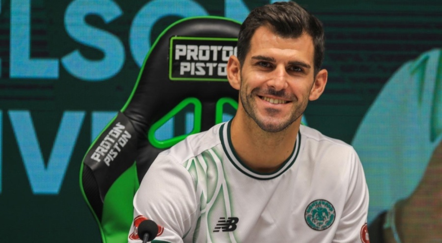 Konyaspor, Oliveira ile anlaştı