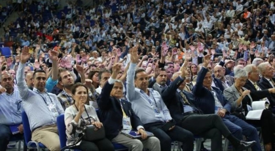 Fenerbahçe'de başkanlık süreci 4 döneme yükseltildi