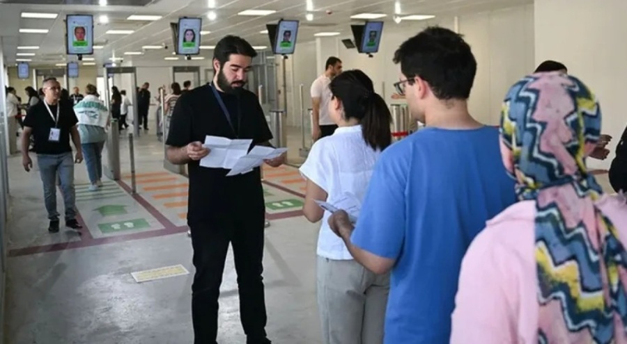 ÖSYM'de e-Sınav dönemi! Tüm illerde yaygın hale getirilecek