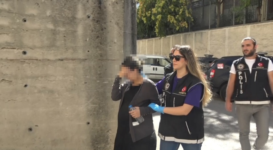 Bursa'da 9 aylık hamile torbacı yakalandı
