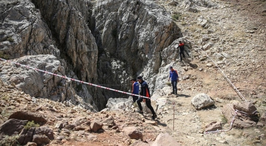 Morca Mağarası'nda mahsur kalan ABD'li dağcının tahliyesi için son 400 metre