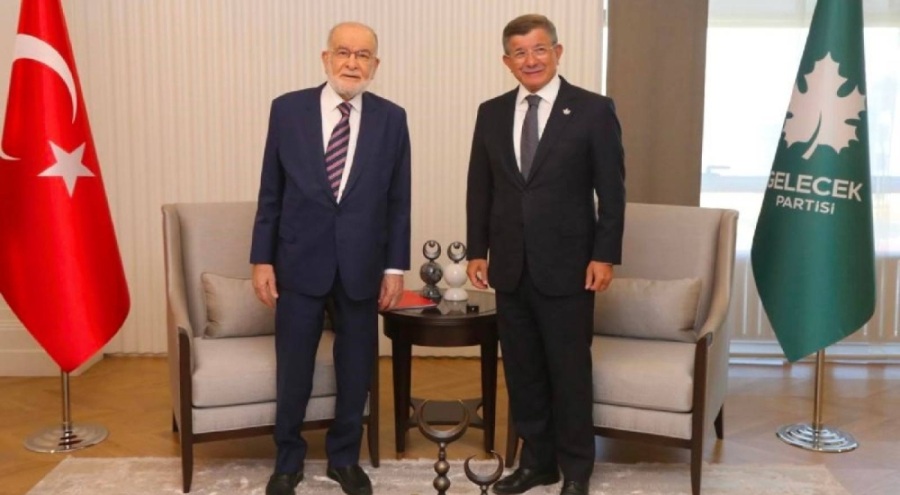 Karamollaoğlu'ndan Davutoğlu'na 'yerel seçim ve yeni yasama dönemi' ziyareti