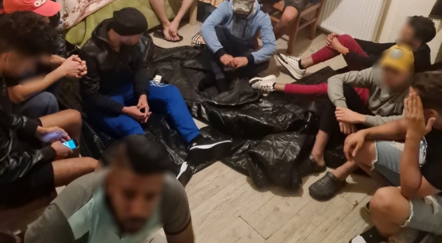 Avcılar'da 18 düzensiz göçmen yakalandı!