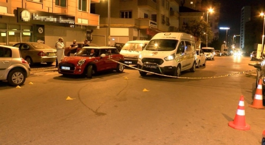 İstanbul'da kıraathaneye silahlı saldırı!