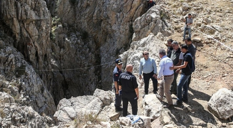 ABD dağcı Mersin'deki mağaradan çıkarıldı: Yeniden yer üstünde olmak inanılmaz