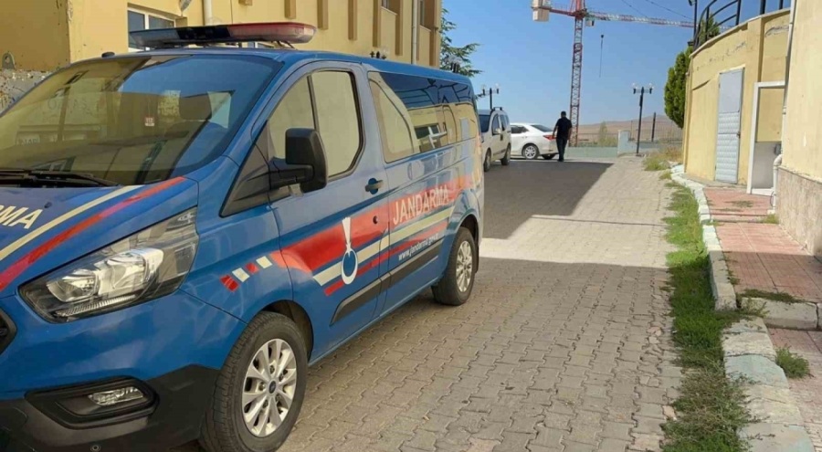 82 yaşındaki yaşlı kadın defalarca bıçaklanarak öldürüldü