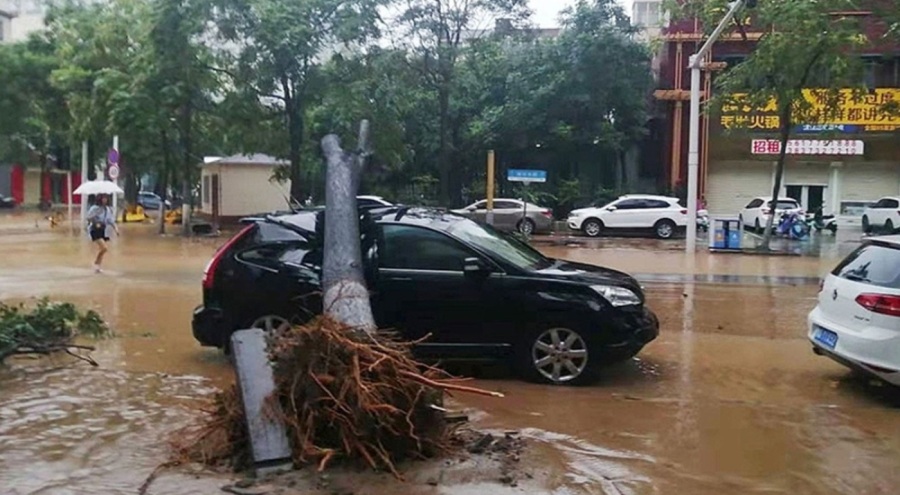 Haikui Tayfunu Çin'i vurdu! 7 ölü 3 kayıp