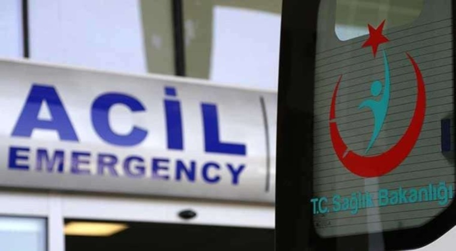 74 yaşındaki çiftçi makineye sıkıştı!