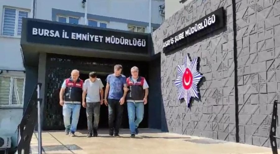 Bursa'dan çaldığı parayla Antalya'ya tatile giden hırsız yakayı ele verdi