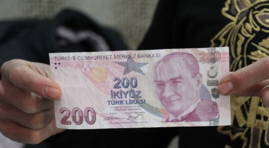 Yer: Esenyurt! Sahte para basıp piyasaya süren şebekeye operasyon