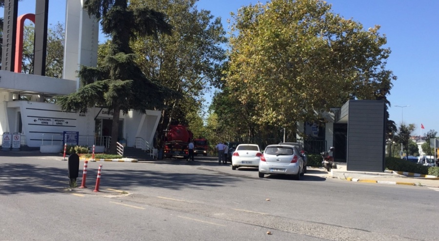 TÜBİTAK Gebze Yerleşkesi'nde yangın paniği! Kimyasal madde alev aldı