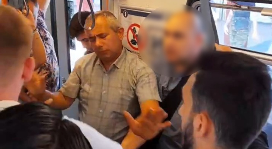 Metroda kadınların fotoğrafını çektiği iddia edilen şüpheli darbedildi