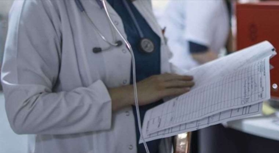 Doktor silah zoruyla hastaneden kaçırıldı!