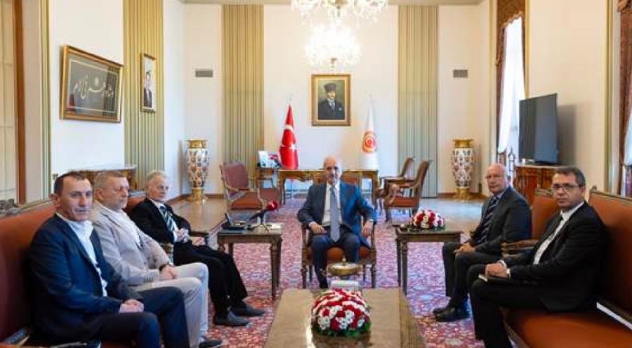 TBMM Başkanı, Kırım Tatarlarının milli lideri Kırımoğlu ve beraberindeki heyeti kabul etti