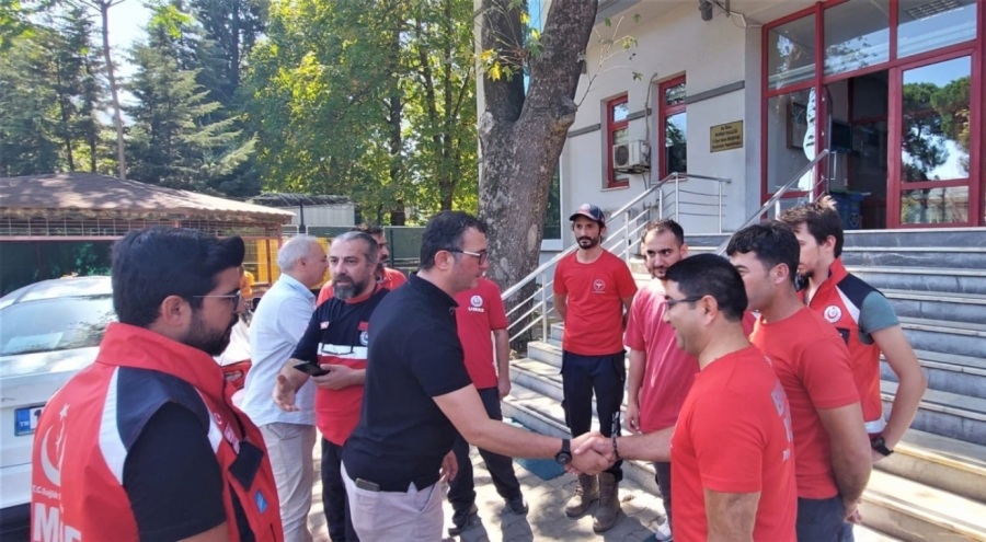 Bursa'da Libya'ya yardım için yola çıktılar!