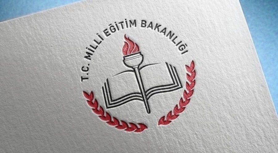 Bakanlık duyurdu! Açık öğretim liselerine nakil ve geçiş düzenlemesi
