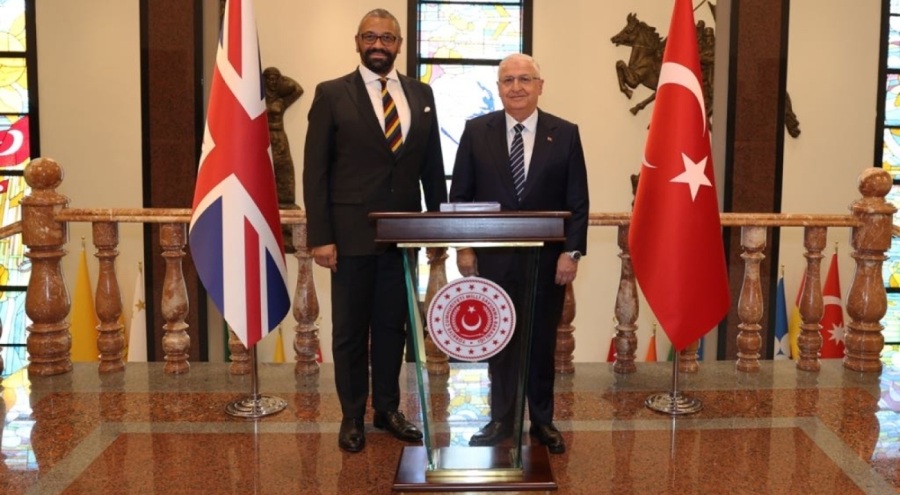 Bakan Güler, İngiltere Dışişleri Bakanı Cleverly ile bir araya geldi