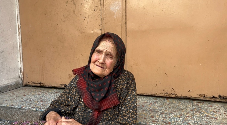 Bursa'da 85 yaşındaki kadını "dernekten geliyoruz" diyerek dolandırdılar!