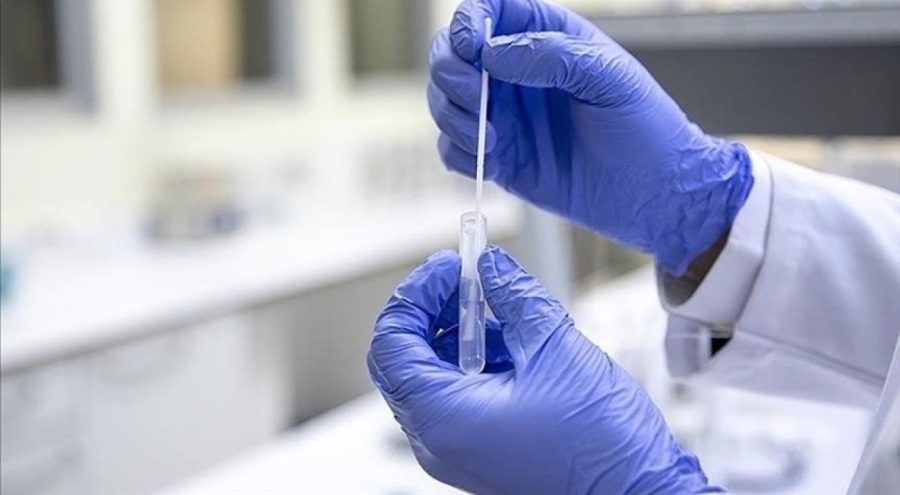 Bakan Koca duyurdu: Eris varyantı 9 kişide görüldü