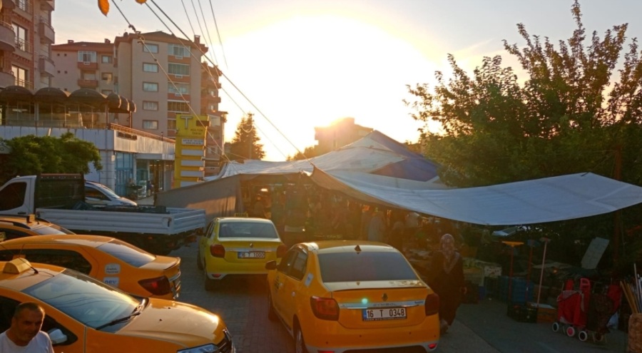 Bursa'da taksicilerin pazar yeri isyanı!