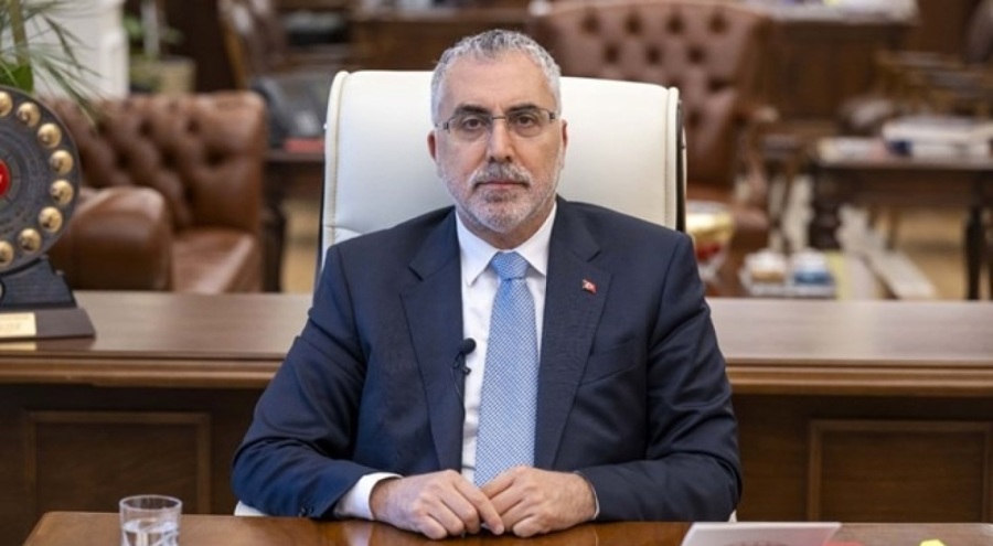 Bakan Işıkhan'dan yaşlı bakım sigortası açıklaması: 5 yıllık zaman içerisinde hayata geçireceğiz