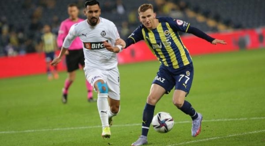 Burak Kapacak Sivasspor'a kiralandı