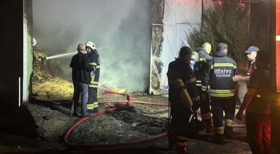 Tekirdağ'da saman deposunda yangın: 4 yaralı
