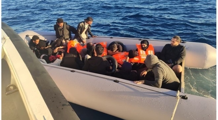 Aydın'da 48 düzensiz göçmen kurtarıldı