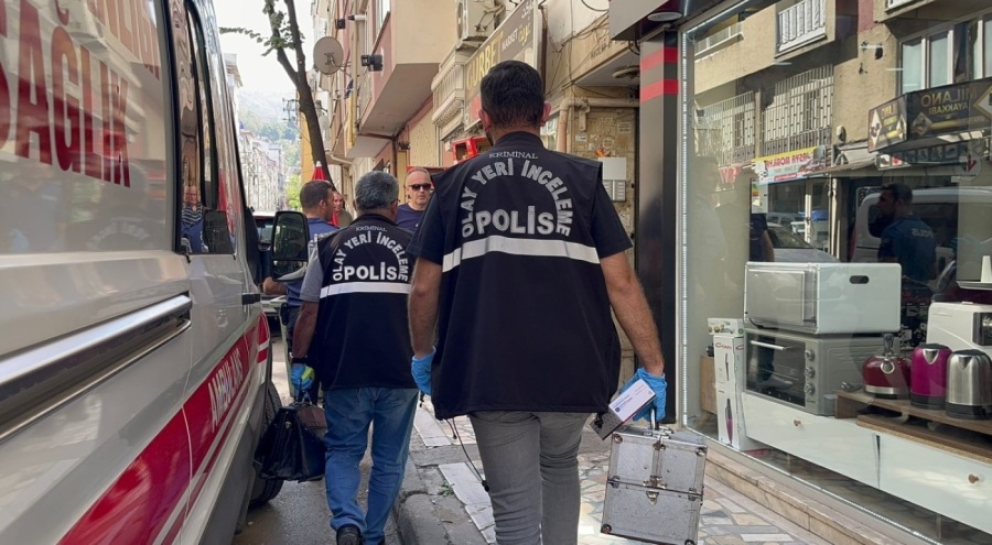 Bursa'daki vahşette yeni detay! Kendisini öldürüp intihar eden sevgilisi ile 1 ay önce tanışmış